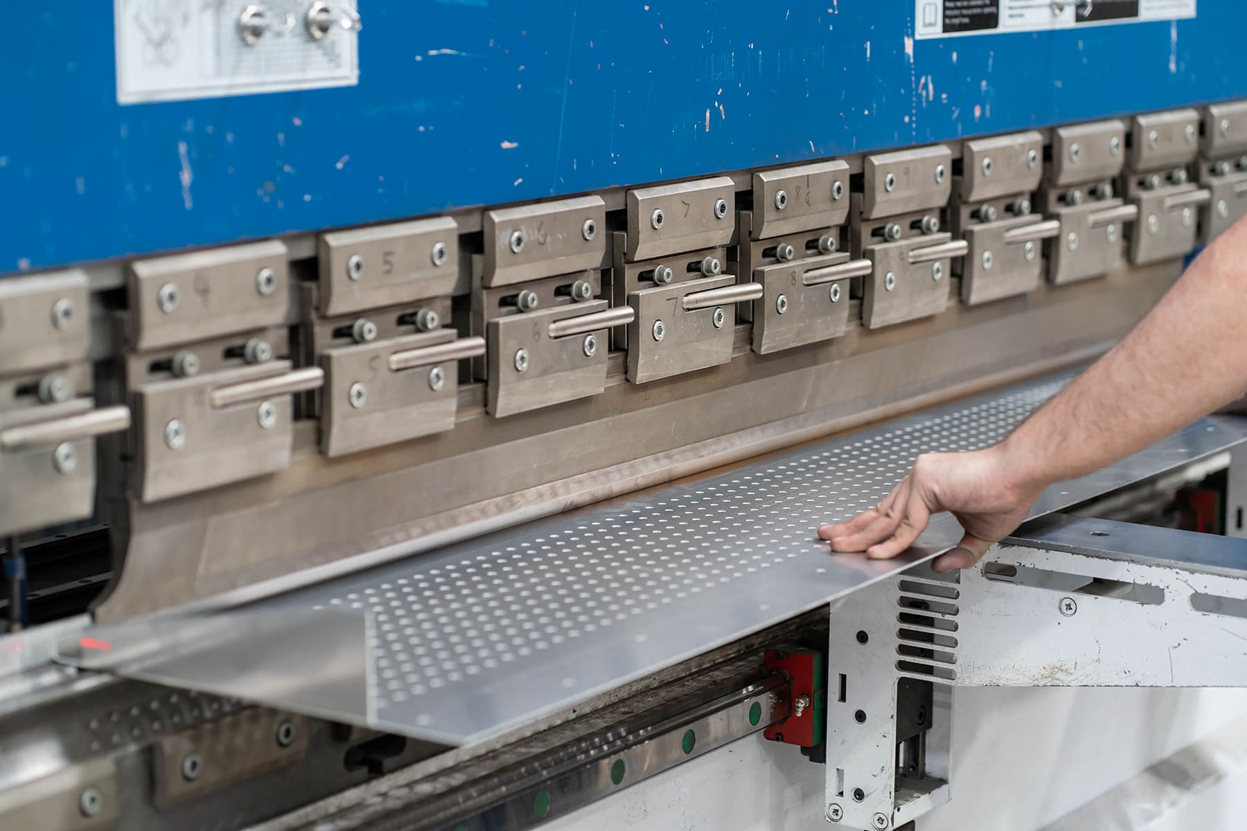 Picnic Tables - Aluminium sheet material